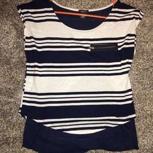 Juniors Striped Short Sleeve Blouse